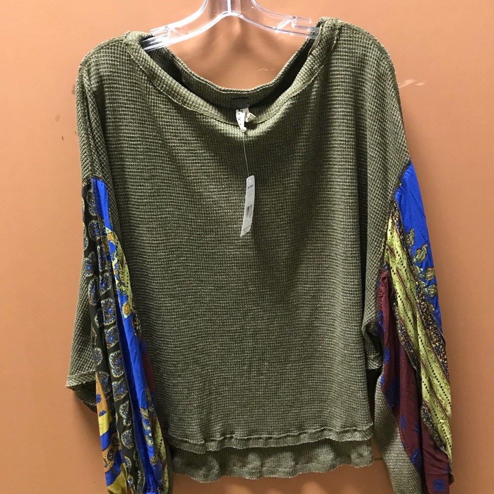 NWT top